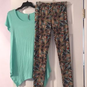 Outfit one size leggings small top